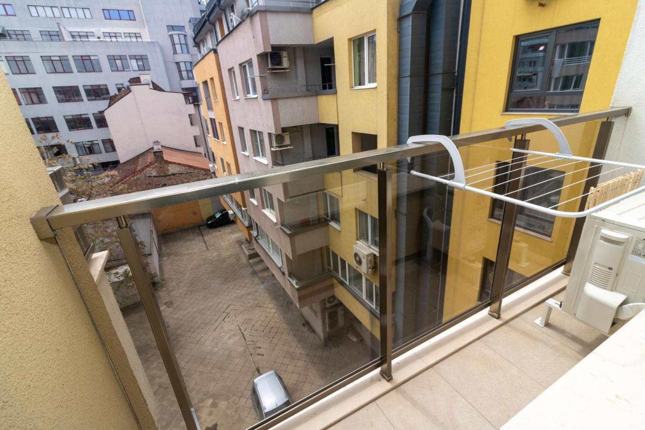 Central Sofia Condo エクステリア 写真