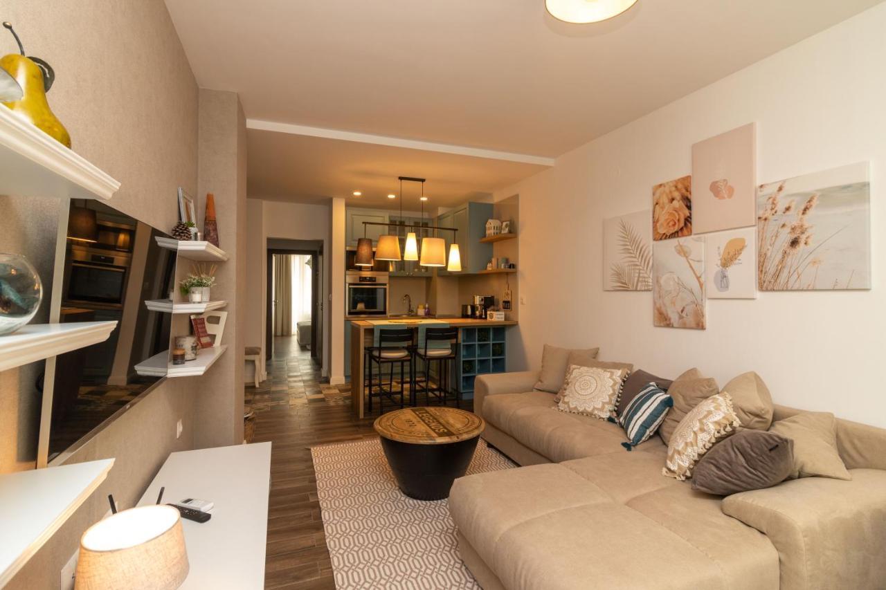 Central Sofia Condo エクステリア 写真